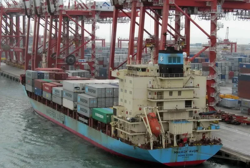 MAERSK AVON Container Ship IMO 9164275 photo 7