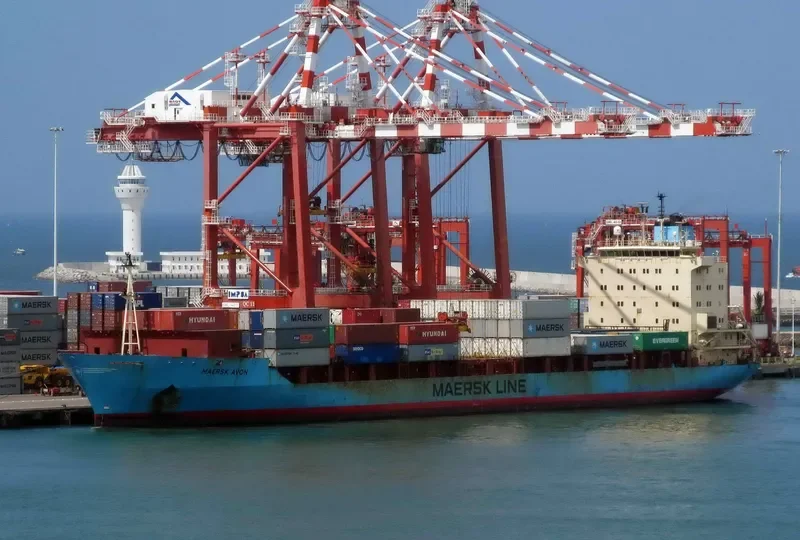 MAERSK AVON Container Ship IMO 9164275 photo 9