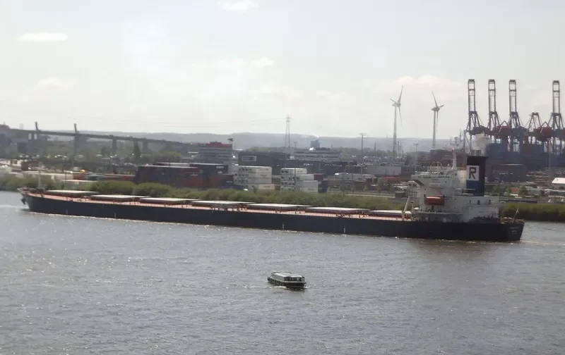 ANDHIKA KANISHKA Bulk Carrier IMO 9164641 photo 8