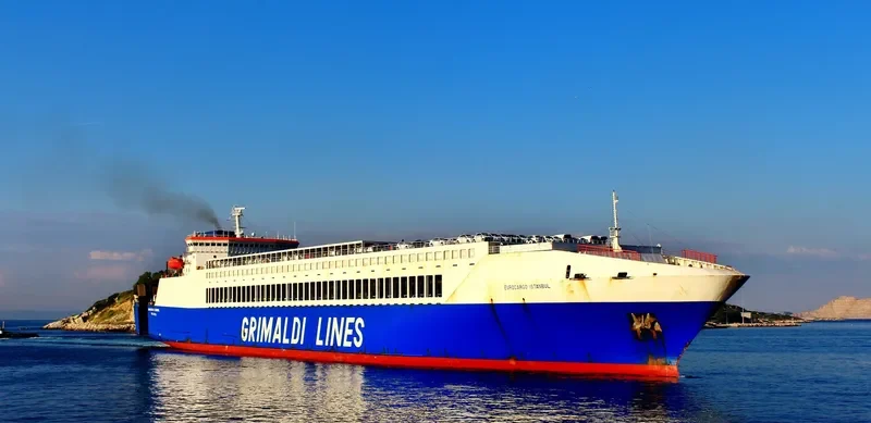 EUROCARGO ISTANBUL Ro-Ro IMO 9165310 photo 3