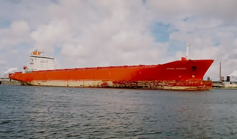 OTTAWA EXPRESS Container Ship IMO 9165360 photo 4