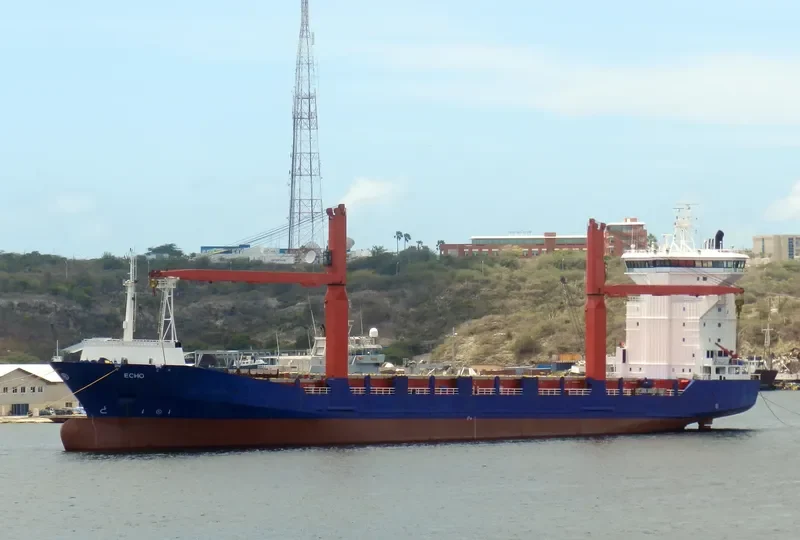 MTT TANJUNG MANIS Container Ship IMO 9165449 photo 2
