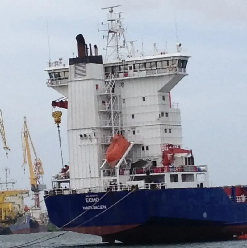 MTT TANJUNG MANIS Container Ship IMO 9165449 photo 9
