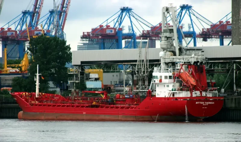 GUARDIANS Tanker IMO 9165451 photo 5