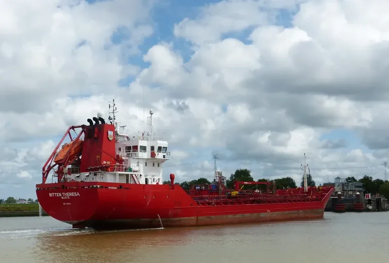 GUARDIANS Tanker IMO 9165451 photo 9