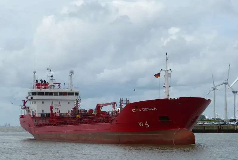 GUARDIANS Tanker IMO 9165451 photo 10