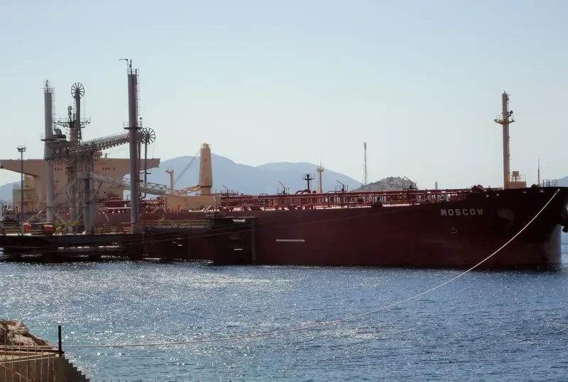 SCOW Tanker IMO 9165530 photo 9
