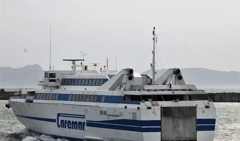 ISOLA DI PROCIDA Ro-Ro IMO 9166209