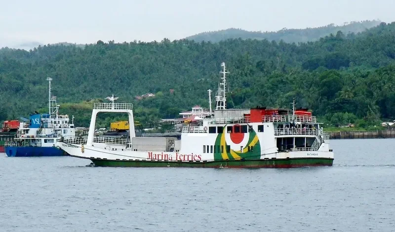 REINA BANDERADA Passenger Ship IMO 9166352