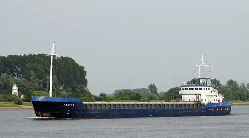 LELIE C General Cargo IMO 9166443 photo 4