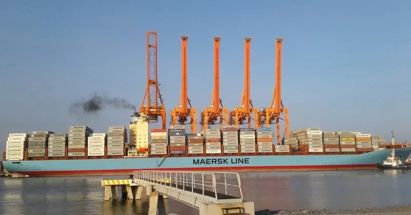 SOROE MAERSK Container Ship IMO 9166780 photo 8