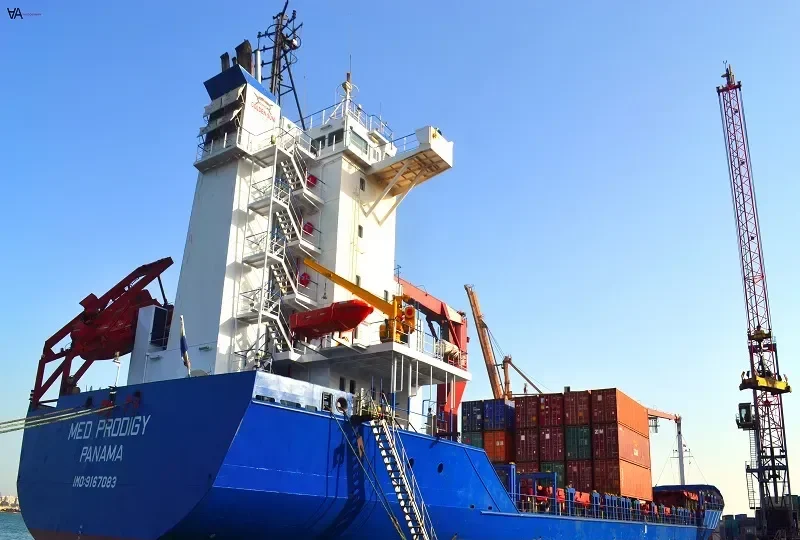 SERRANO Container Ship IMO 9167083 photo 7