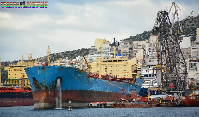 GOLROO Tanker IMO 9167148 photo 9
