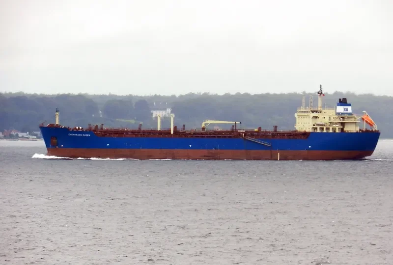 CHEMTRANS RUGEN Tanker IMO 9167186 photo 8
