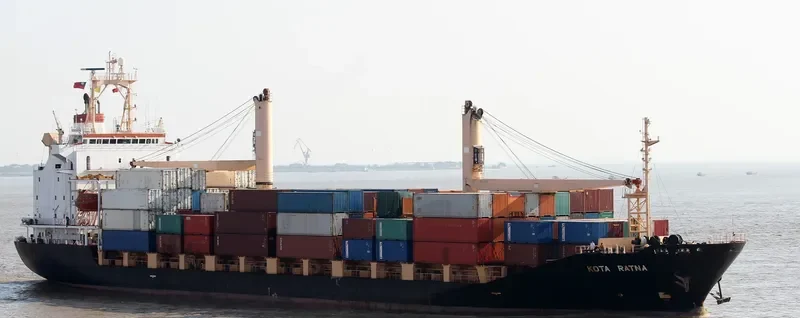 KOTA RATNA Container Ship IMO 9167447 photo 7