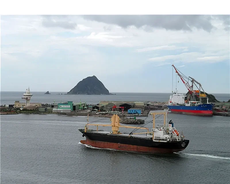 LEO General Cargo IMO 9167679 photo 6