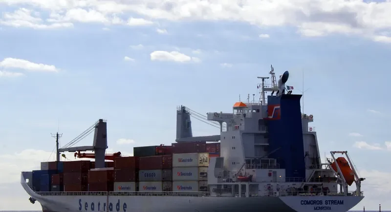 COMOROS STREAM General Cargo IMO 9167801 photo 9