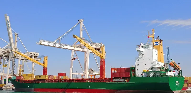 MERITO Container Ship IMO 9167942 photo 6