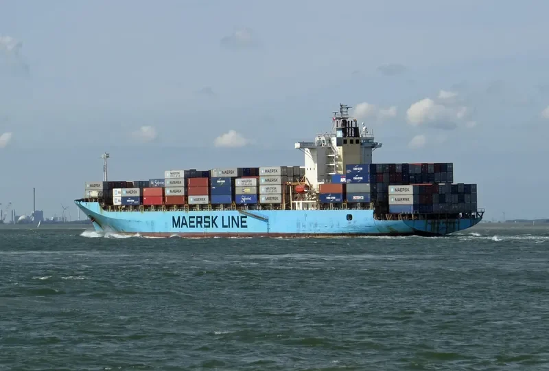 MAERSK PEMBROKE Container Ship IMO 9168180 photo 3