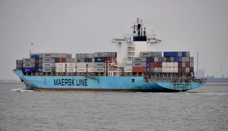 MAERSK PALERMO Container Ship IMO 9168207 photo 9