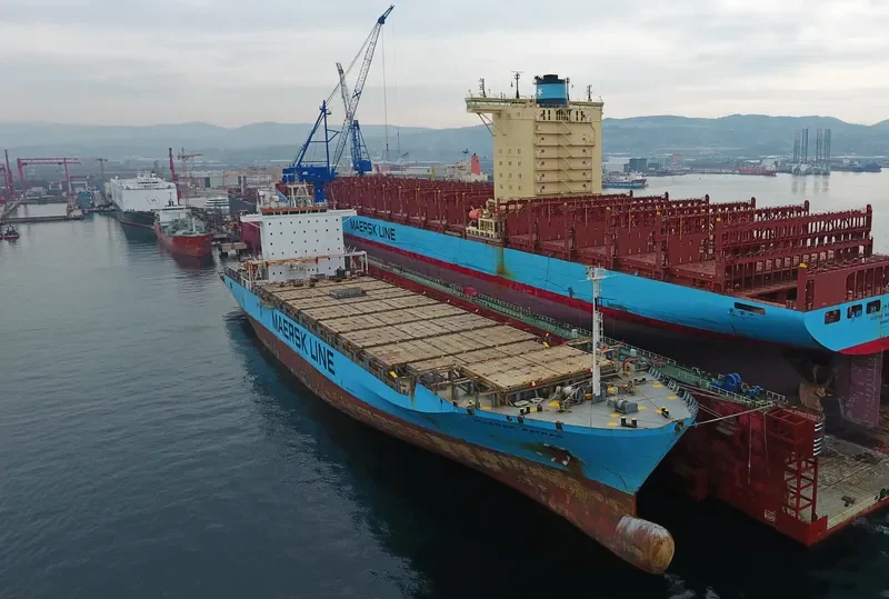 MAERSK PATRAS Container Ship IMO 9168221 photo 8