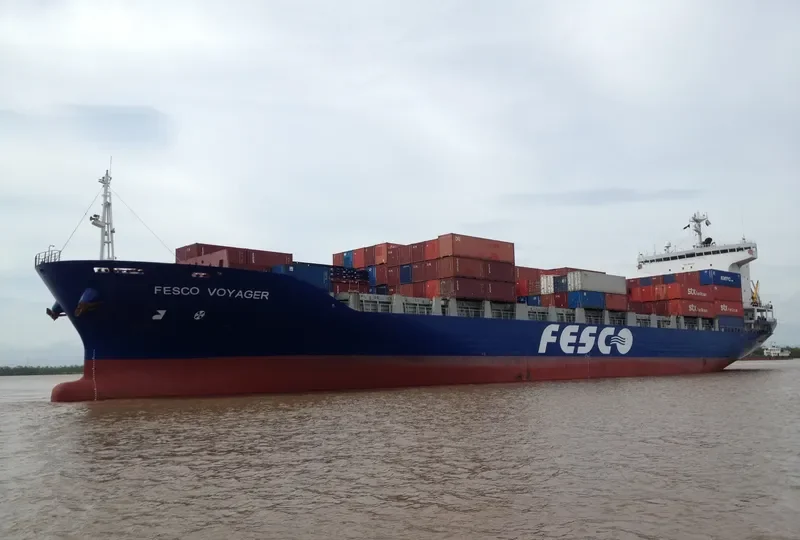 VICTORY VOYAGER Container Ship IMO 9168245 photo 6