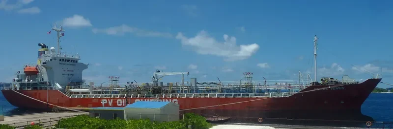 PV OIL VENUS Tanker IMO 9168257 photo 3