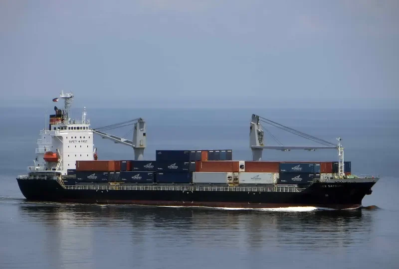SENDAI VOYAGER Container Ship IMO 9168532 photo 7
