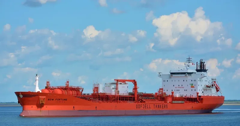 BOW FORTUNE Tanker IMO 9168635 photo 8