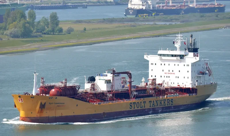 STOLT COMMITMENT Tanker IMO 9168647 photo 10
