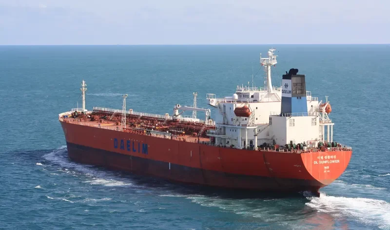 ELITE Tanker IMO 9168740 photo 7