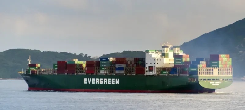 EVER UBERTY Container Ship IMO 9168831 photo 3