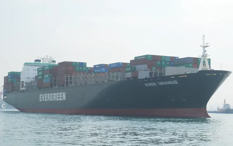 EVER URANUS Container Ship IMO 9168855 photo 10