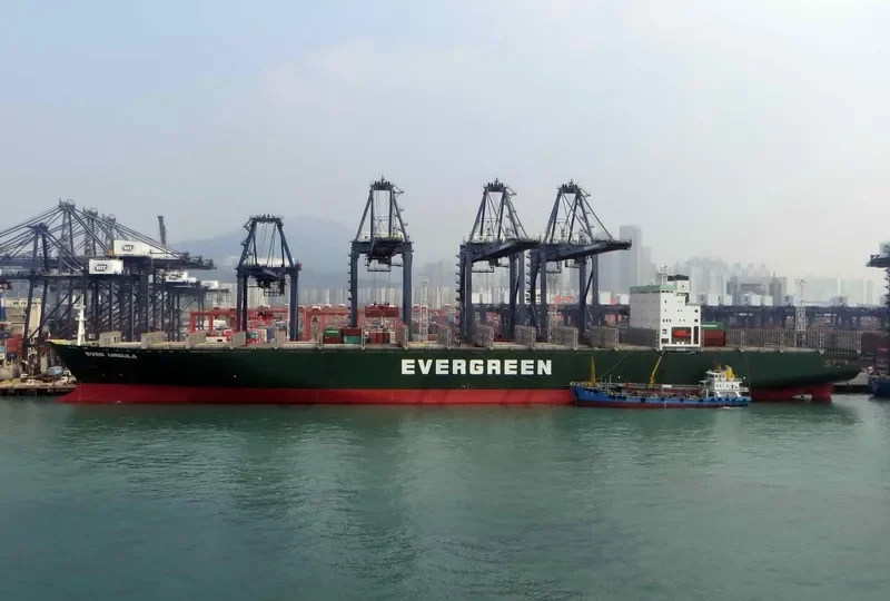 EVER URSULA Container Ship IMO 9168867 photo 5