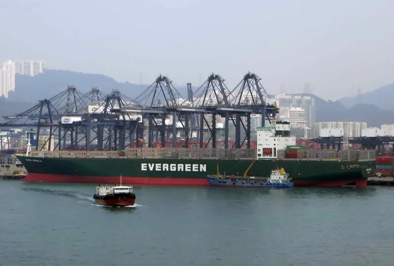 EVER URSULA Container Ship IMO 9168867 photo 6