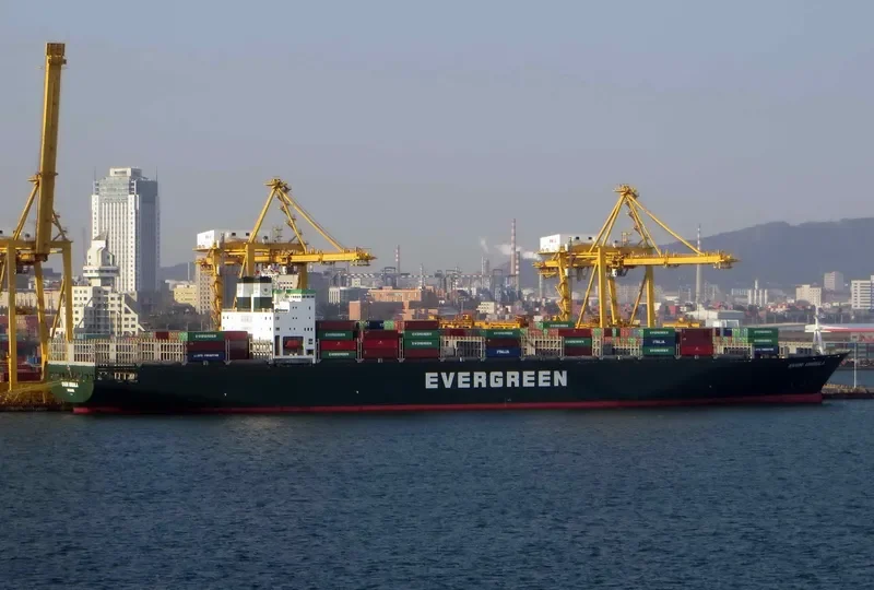 EVER URSULA Container Ship IMO 9168867 photo 9