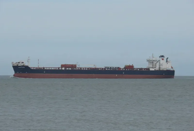 SCARLET Tanker IMO 9168934 photo 8