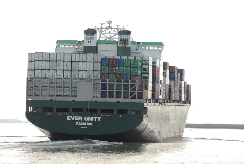 EVER UNITY Container Ship IMO 9169158 photo 2