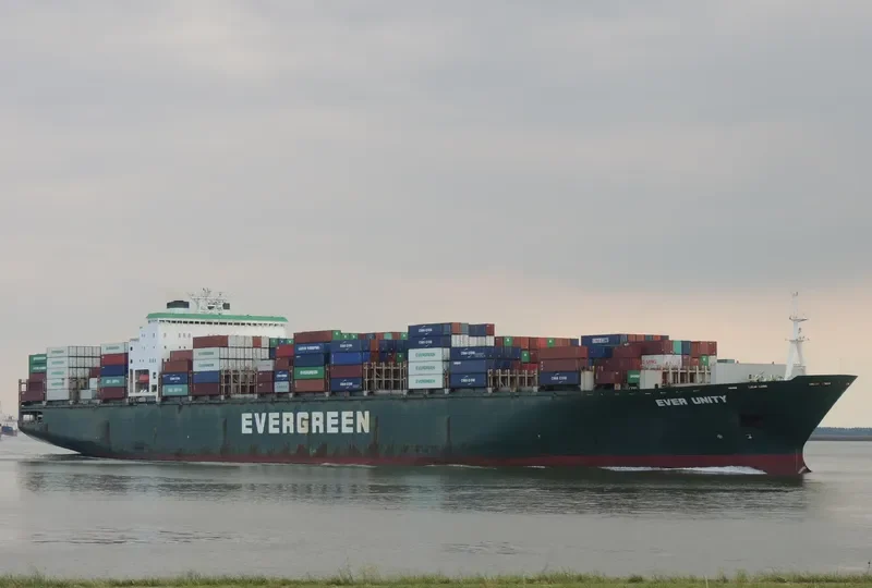 EVER UNITY Container Ship IMO 9169158 photo 3