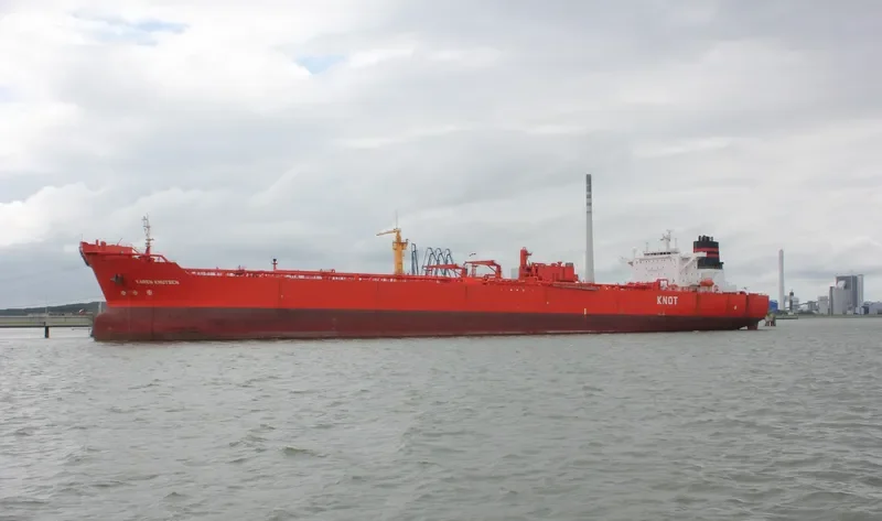 KAREN KNUTSEN Tanker IMO 9169615 photo 8