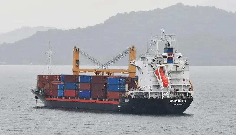 TANTO TANGGUH Container Ship IMO 9169665 photo 3
