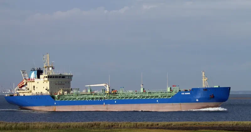ICE HAWK Tanker IMO 9169768 photo 2