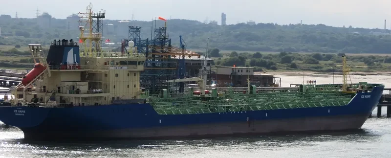 ICE HAWK Tanker IMO 9169768 photo 8