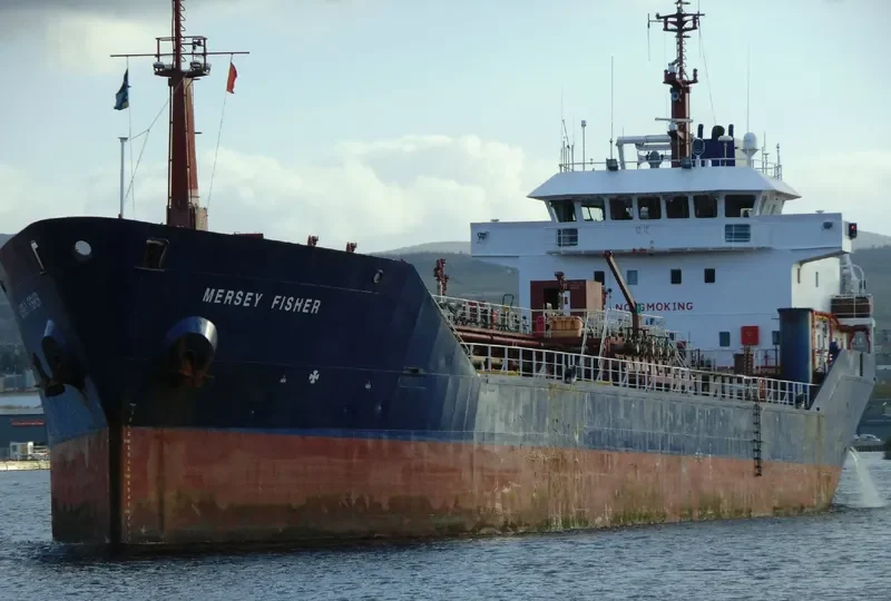 MERSEY FISHER Tanker IMO 9170420 photo 2