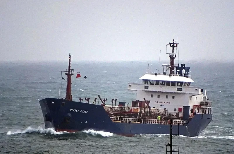 MERSEY FISHER Tanker IMO 9170420 photo 5