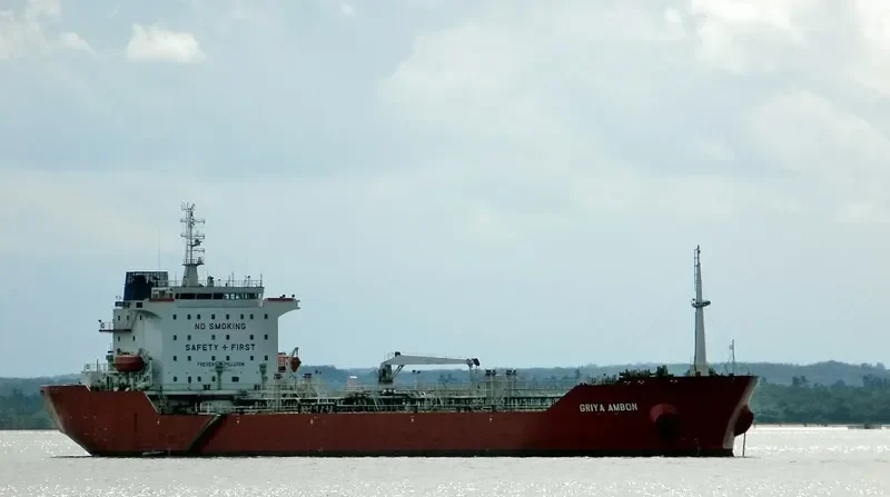 GRIYA AMBON Tanker IMO 9170614 photo 5