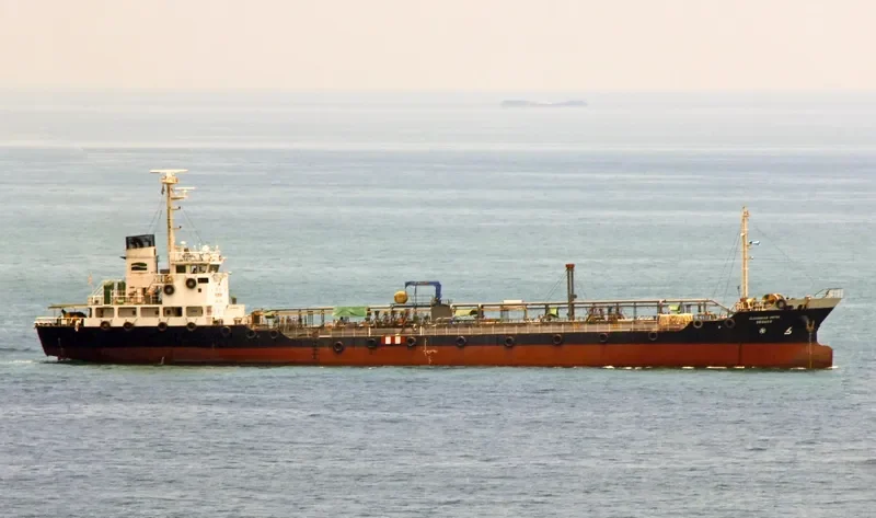 CLEANSEAS UNITED Tanker IMO 9170975 photo 3