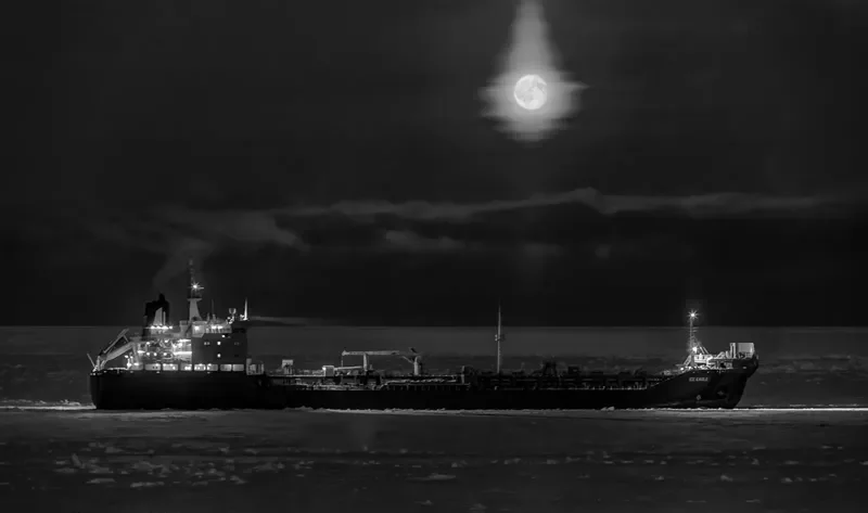 ICE EAGLE Tanker IMO 9171175 photo 4