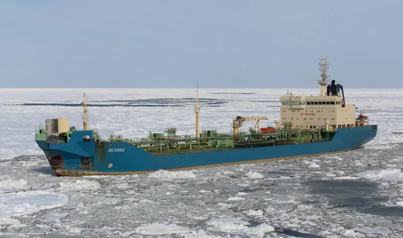 ICE EAGLE Tanker IMO 9171175 photo 9