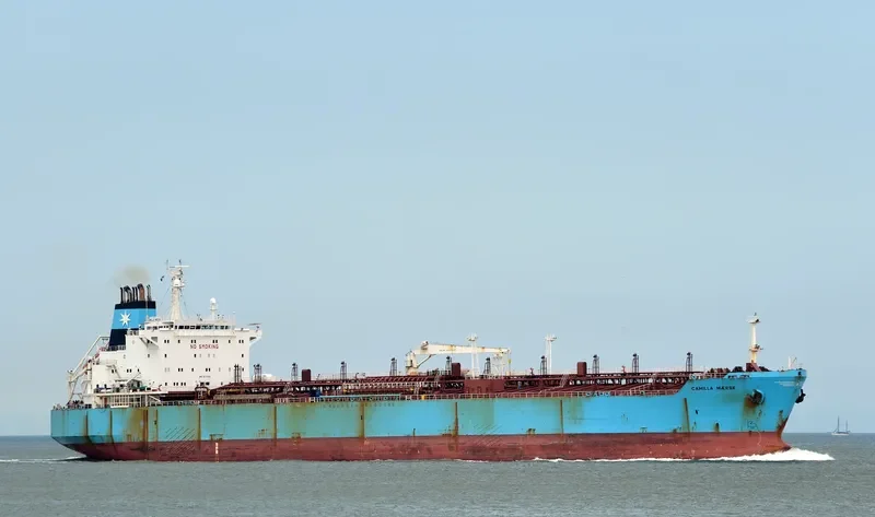 SPLENDOUR CHILTERN Tanker IMO 9171498 photo 6